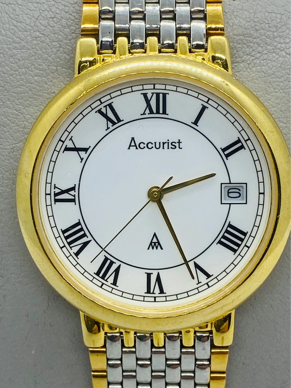 Accurist quartz MB491WR CAL 6M12 gents watch 2