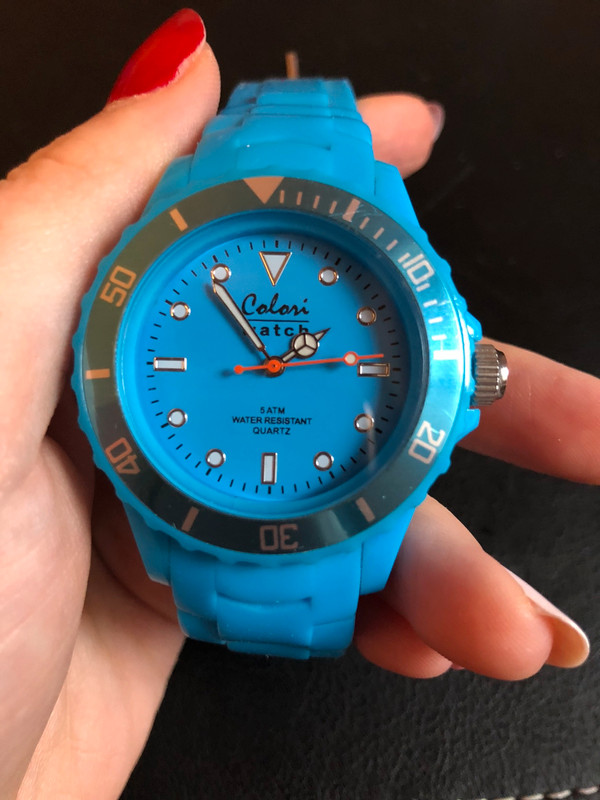 Montre colori 2024