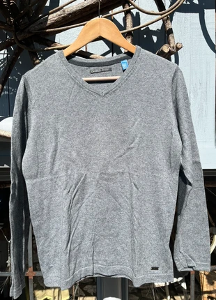 Pull-over gris Okaïdi taille 14 ans, brand: Okaïdi, condition: Very good, size: 14 years / 164 cm, €3.00, €3.85 includes Buyer Protection