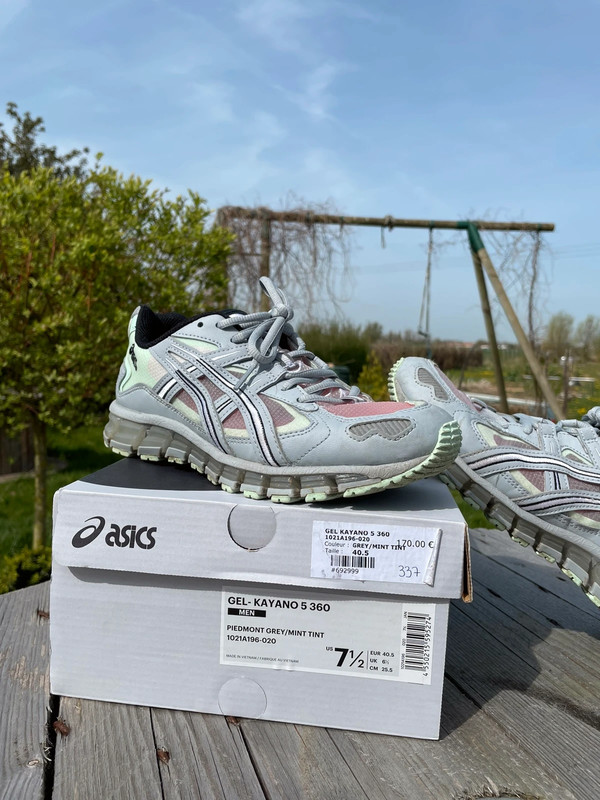 Kayano 40.5 clearance