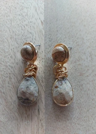 Gouden oorbellen met natuursteen – boho chic & elegant design, marque: Handgemaakt, état: Neuf avec étiquette, 9,95 €, 11,15 € Protection acheteurs incluse