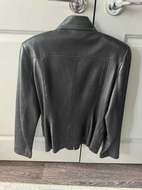 Black leather jacket 3