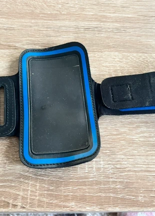 Brassard de sport pour smartphone - Noir et bleu, brand: Noir, condition: Very good, €4.00, €4.90 includes Buyer Protection
