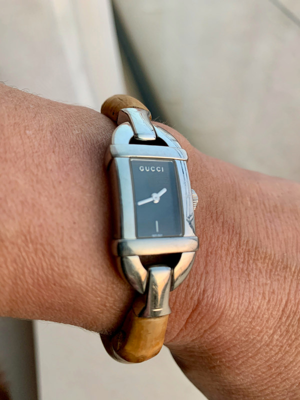 pijpleiding Toezicht houden kanker Iconic Gucci bamboo watch model 6800L vintage model - Vinted
