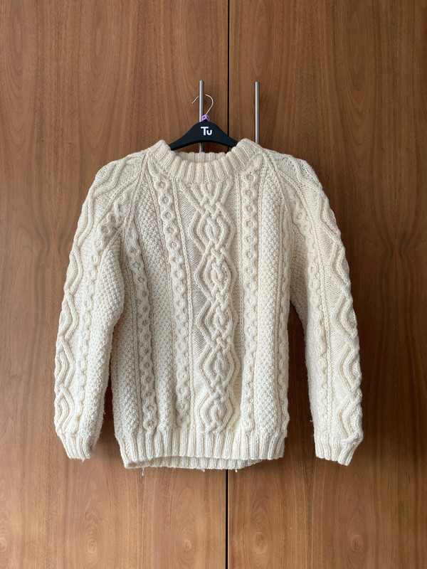 Hand knitted wool cable knit jumper | Vinted