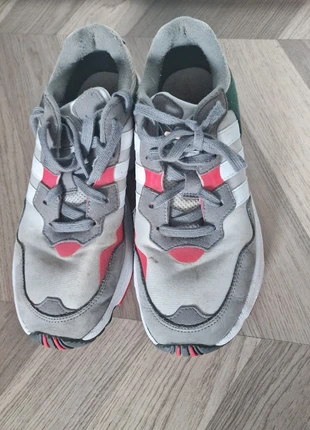 adidas Yung-96 Grey Pink, brand: adidas, condition: Good, size: 9.5, £8.00, £9.10 includes Buyer Protection