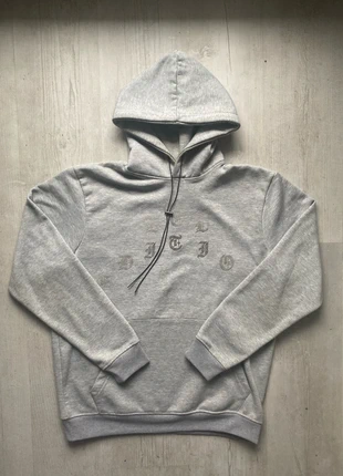 Sweat à capuche BoohooMAN gris / Taille M / Très bon état, merk: BoohooMAN, staat: Heel goed, maat: M, € 15,00, € 16,45 inclusief Kopersbescherming
