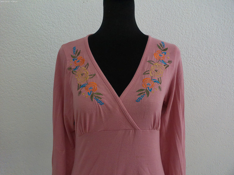 Peach Embroidery Floral V-neck Blouse 4