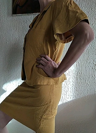 Tailleur veste et jupe midi de chez New Man., marque: New Man, état: Très bon état, taille: S / 36 / 8, 55,00 €, 58,45 € Protection acheteurs incluse