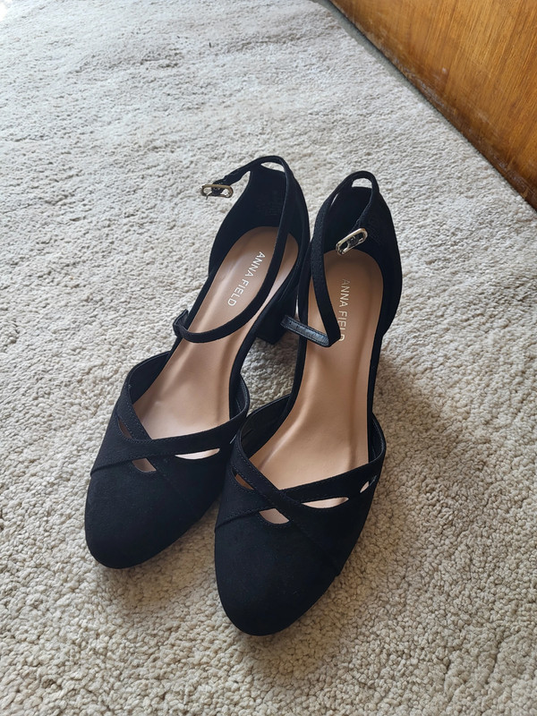 Sandal Anna field ref Black