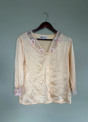 Vintage shirt, brand: Vintage Dressing, condition: Good, size: L / 12, £14.00, £15.40 includes Buyer Protection