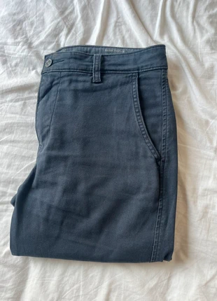 Pantalon chino Levi’s slim bleu 30x32, marque: Levi's, état: Bon état, taille: W30 | FR 40, 16,00 €, 17,50 € Protection acheteurs incluse