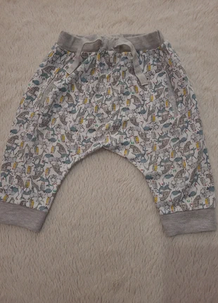 Pantalon petit bateau, marque: Petit Bateau, état: Très bon état, taille: 6-9 mois / 68 cm, 6,00 €, 7,00 € Protection acheteurs incluse