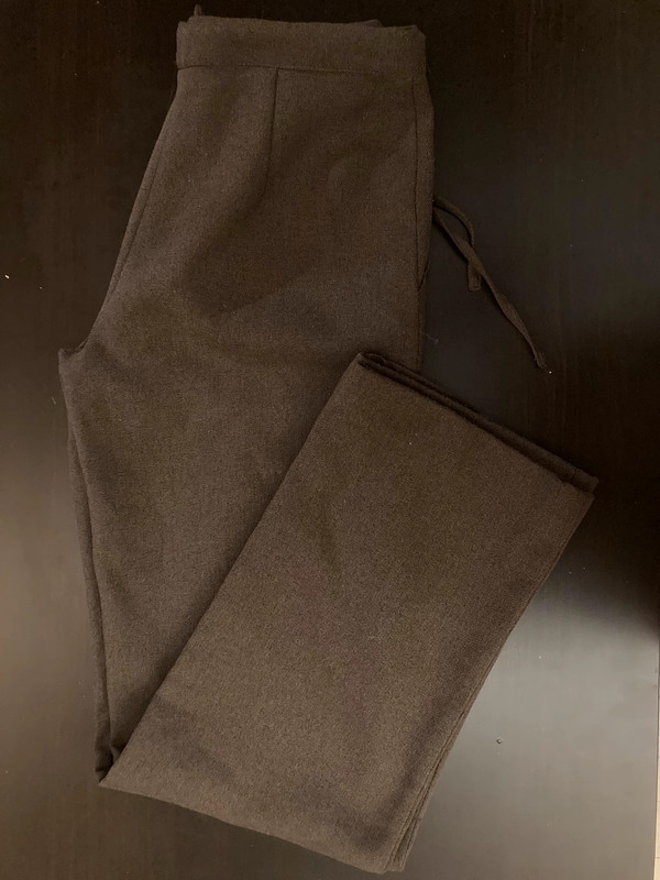 Pantalón de vestir pata de elefante Fórmula Joven de El Corte Inglés. - Vinted Pantalón de vestir pata de elefante Fórmula Joven de El Corte Inglés. - Vinted