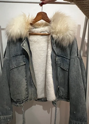 Veste en jeans fourrure, marke: Boutique indépendante, zustand: Gut, größe: S / 36 / 8, 15,00 €, 16,45 € inklusive Vinted-Käuferschutz
