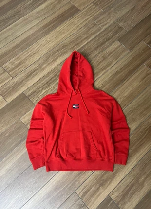 Tommy Hilfiger Hoodie • Rossa • Taglia M • Streetwear & Classic Fit, marque: Tommy Hilfiger, état: Très bon état, taille: M, 18,00 €, 19,60 € Protection acheteurs incluse