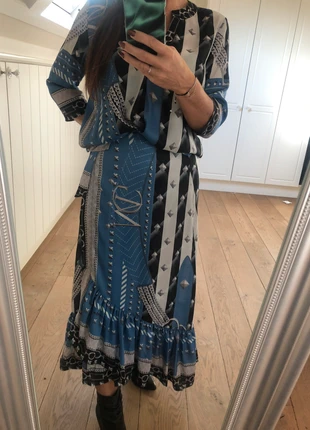 Set bestaande uit wikkelrok en top , merk: Mucho Gusto, staat: Heel goed, maat: M / 38 / 10, € 280,00, € 294,70 inclusief Kopersbescherming