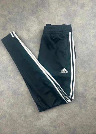 Jogging Adidas | Taille XS | Couleur Noir, marque: adidas, état: Très bon état, taille: XS, 12,50 €, 13,83 € Protection acheteurs (Pro) incluse