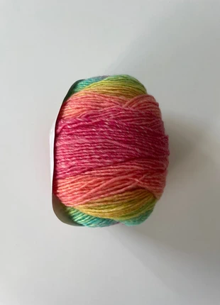 bunte Strickwolle 🧶, marke: Lana, zustand: Neu, mit Etikett, 5,00 €, 5,95 € inklusive Vinted-Käuferschutz