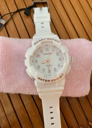 Water proof sports watch, merk: Sports, staat: Nieuw met prijskaartje, maat: Universele maat, € 7,00, € 8,05 inclusief Kopersbescherming