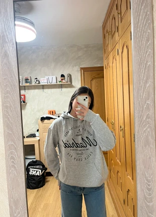 sudadera gris primark, marca: Primark, estado: Muito bom, tamanho: S / 36 / 8, €4.00, €4.90 inclui Proteção do Comprador