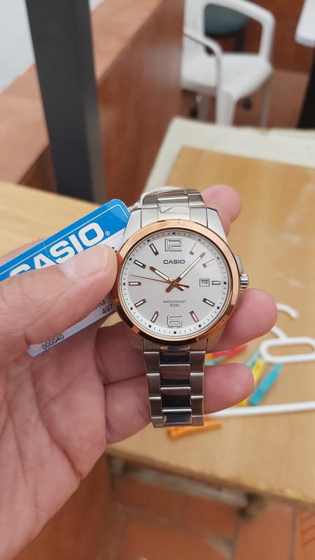 Reloj Casio caballero sumergible de acero nuevo con etiqueta. Vinted