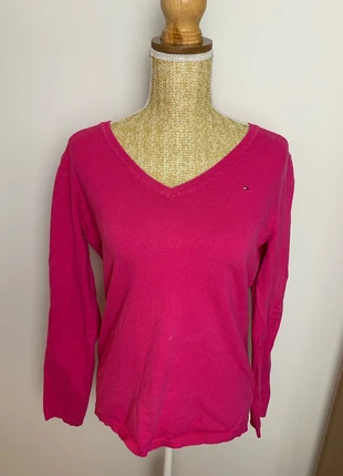 Pull Col en V tommy Hilfiger Rose - taille L Femme, marque: Tommy Hilfiger, état: Très bon état, taille: L / 40 / 12, 15,00 €, 16,45 € Protection acheteurs (Pro) incluse