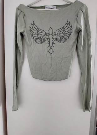 Bershka Long Sleeve Graphic Top Size M, marque: Bershka, état: Neuf sans étiquette, taille: M / 38 / 10, 8,00 €, 9,10 € Protection acheteurs incluse