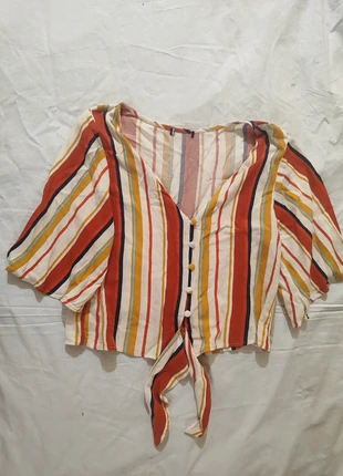 Camicia crop top a righe colorata – stile boho/hippie 🌈, marke: Boho Style, zustand: Sehr gut, größe: M / 38 / 10, 10,00 €, 11,20 € inklusive Vinted-Käuferschutz