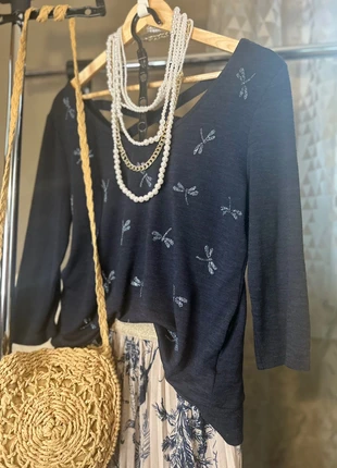 Petit pull bleu marine manches 3/4 – col V devant & dos croisé – Grain de Malice T.M, marca: Grain de Malice, estado: Muito bom, tamanho: M / 38 / 10, €8.00, €9.10 inclui Proteção do Comprador