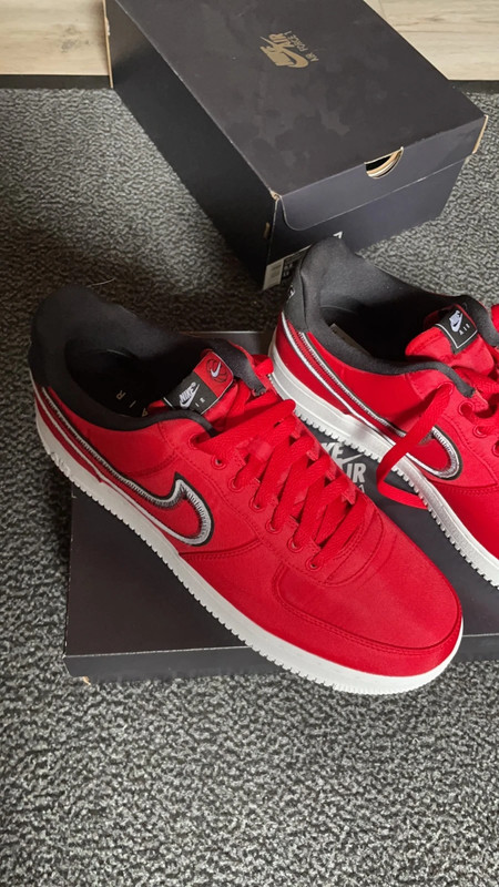 Nike air force one tissus rouge Vinted