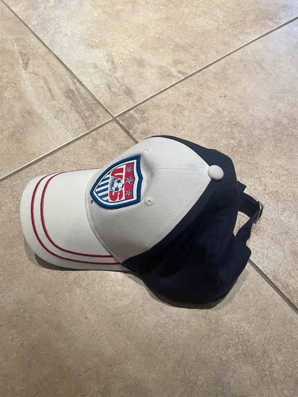 USA adjustable cap. One size. 4