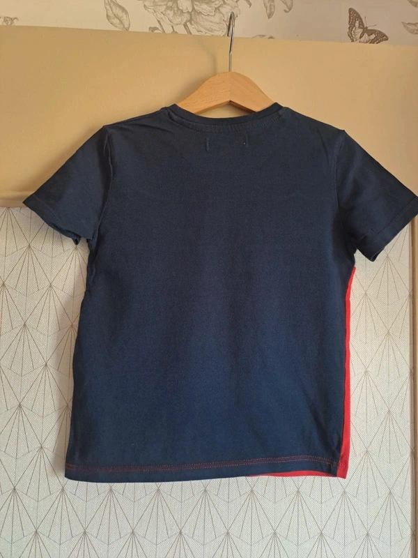 T-shirt garçon 6 ans creeks comme neuf - photo numéro 3