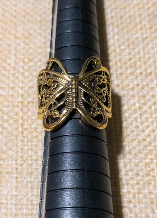 Butterfly ring size 6.5, condition: New without tags, size: 6.5 / 16.9 mm, $3.00, $3.85 includes Buyer Protection