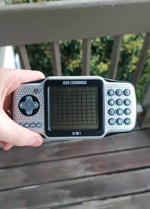 Console de jeux video pour jeux cérébraux, condizioni: Ottime, €5.00, €5.95 include la Protezione acquisti