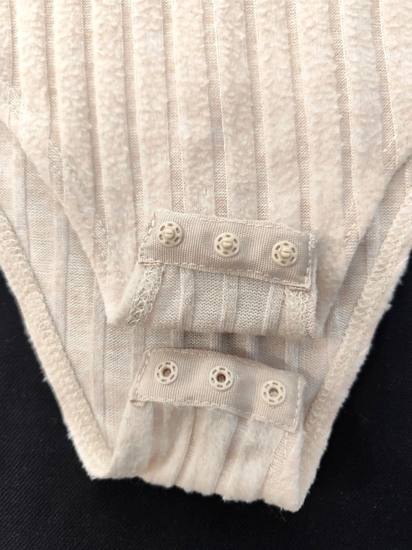Bodie body beige crème Shein 9 ans - photo numéro 2