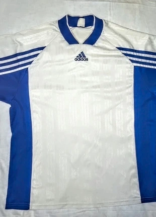 template adidas dinamo kiev🩵, marque: adidas, état: Très bon état, taille: L, 45,00 €, 47,95 € Protection acheteurs incluse
