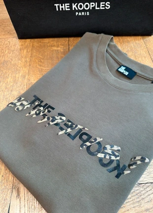 T-shirt The Kooples "what is" I Kaki Léopard I M I NSR721, marke: The Kooples, zustand: Neu, größe: M, 50,80 €, 54,04 € beinhaltet Vinted-Käuferschutz Pro
