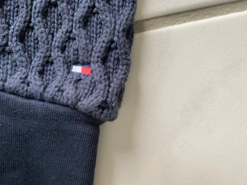 Pull femme Tommy Hilfiger Taille M Original & stylé - photo numéro 4