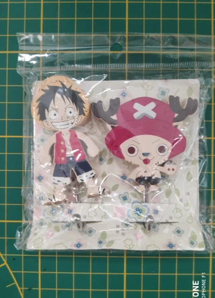 One Piece haakjes Luffy en Tony Tony Chopper, staat: Nieuw met prijskaartje, € 7,50, € 8,58 inclusief Kopersbescherming