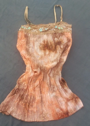 Petit haut strass vintage,y2k, paris taille S-M, marque: Vintage Dressing, état: Bon état, taille: S / 36 / 8, 5,00 €, 5,95 € Protection acheteurs (Pro) incluse