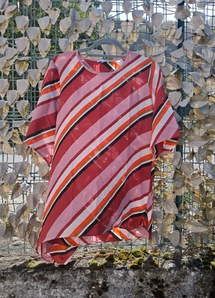 Blusa elegante a righe diagonali rosa e rosse – Modea Taglia 46, marke: ELEGANTE, zustand: Sehr gut, größe: XL / 42 / 14, 1,50 €, 2,28 € inklusive Vinted-Käuferschutz