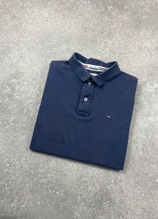 T-shirt polo manches courtes tommy hilfinger bleu marine.Taille M, brand: Tommy Hilfiger, condizioni: Buone, taglia: M, €4.90, €5.85 include la Protezione acquisti