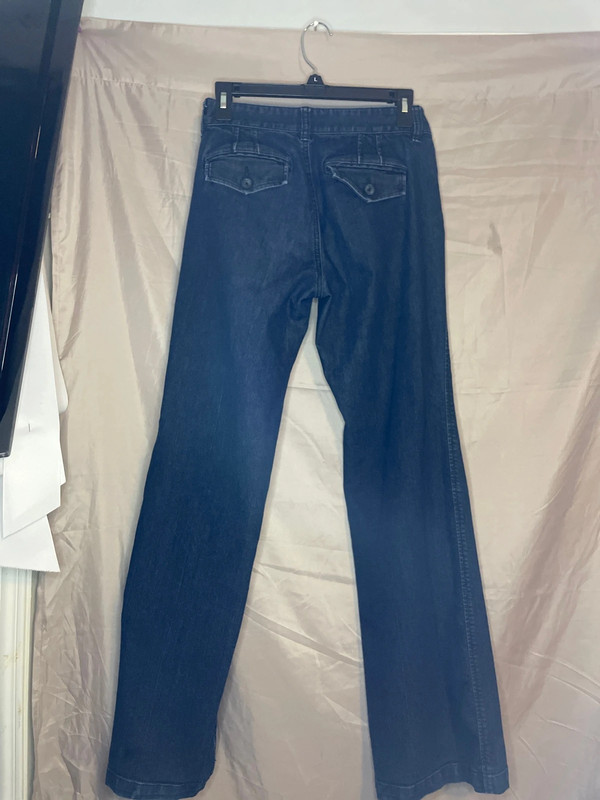 Dark Wash fitted bootcut jeans 2