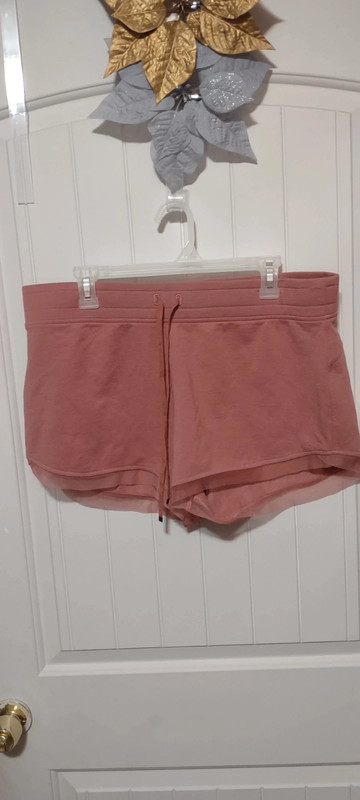 Victoria secret shorts for women size L 1