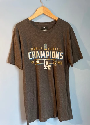 T-shirt décontracté, marca: Fanatics, estado: Muito bom, tamanho: S, €5.00, €5.95 inclui Proteção do Comprador Pro