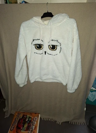 Pull Hedwige, marque: Harry Potter, état: Très bon état, taille: 9 ans / 134 cm, 3,00 €, 3,85 € Protection acheteurs incluse