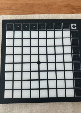 Novation Launchpad X, brand: Novation, condition: Very good, €80.00, €84.70 includes Buyer Protection
