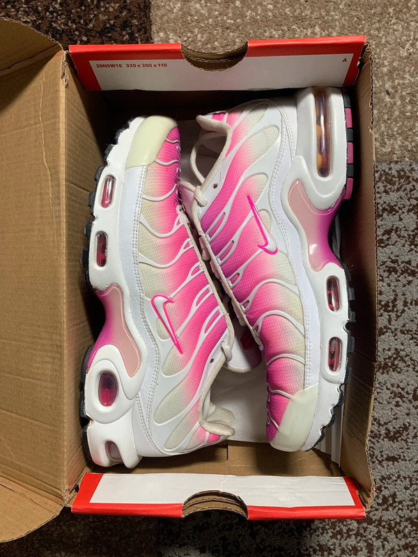Air max plus pink fade