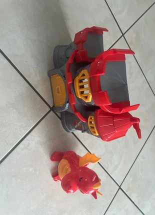 Château dragon, merk: Dragon, staat: Heel goed, maat: 9-12 maanden / 74 cm, € 2,00, € 2,80 inclusief Kopersbescherming